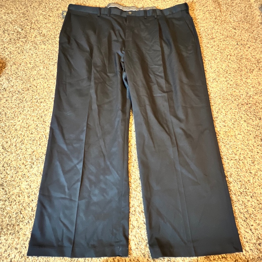 Haggar Premium No Iron Khaki Pants Mens 50x29 Classic Fit Pleated Dark Navy New